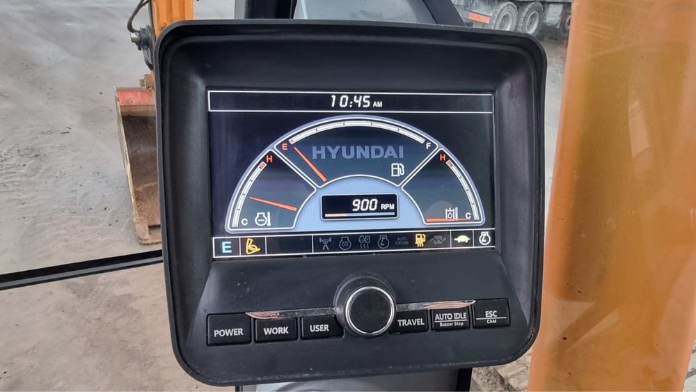 Экскаватор Hyundai R 140 LC