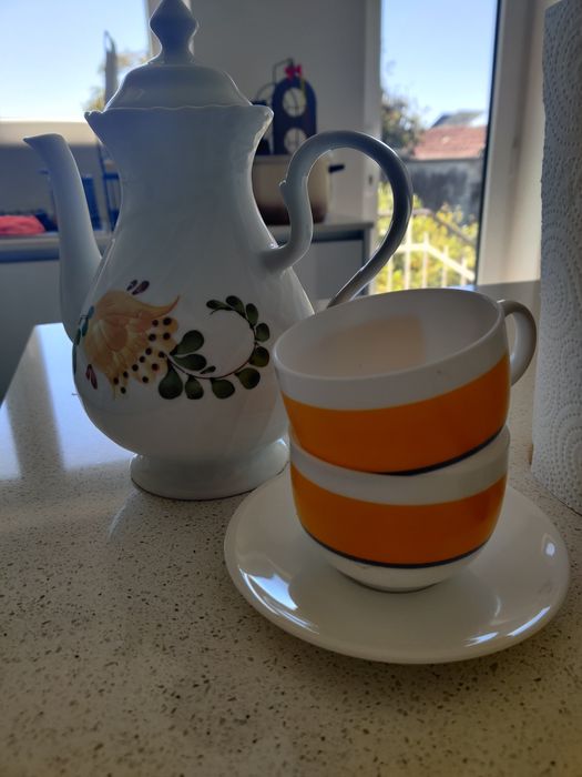 Conjunto de chavanas e chaleira