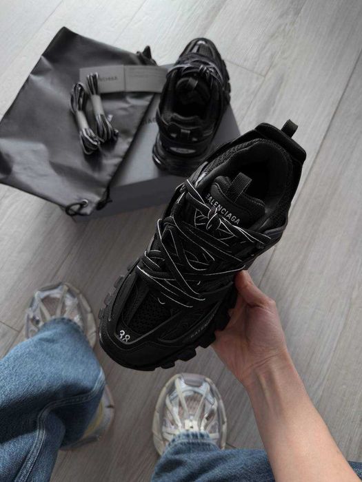Кросівки Balenciaga Track 3.0 Triple Black люкс версія