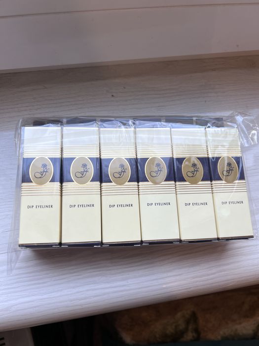 Подводка Ffleur, черная, водостойкая