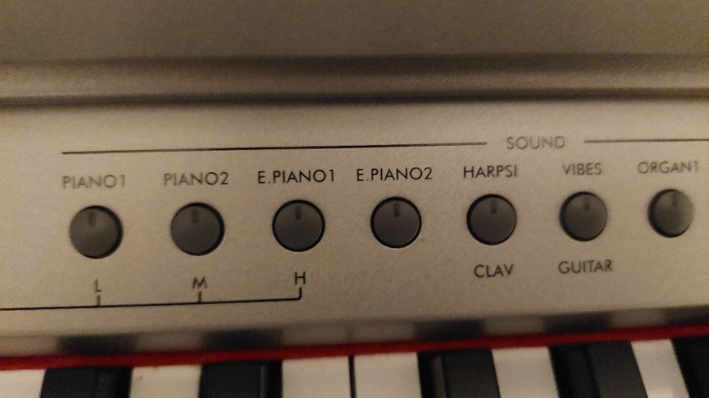Piano digital Korg Concert C-320
