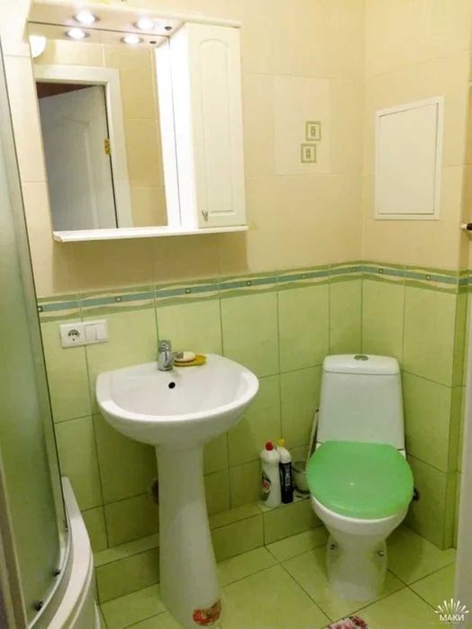 Продам 1-кімн. Леси Украинки бульв. 28, 30 м.кв