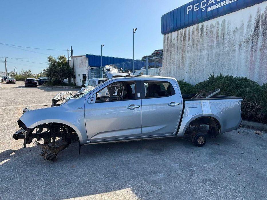 Peças Izuzu D-MAX do ano 2023