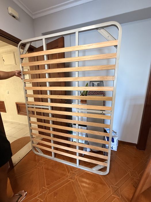 Cama completa + cabeceiras