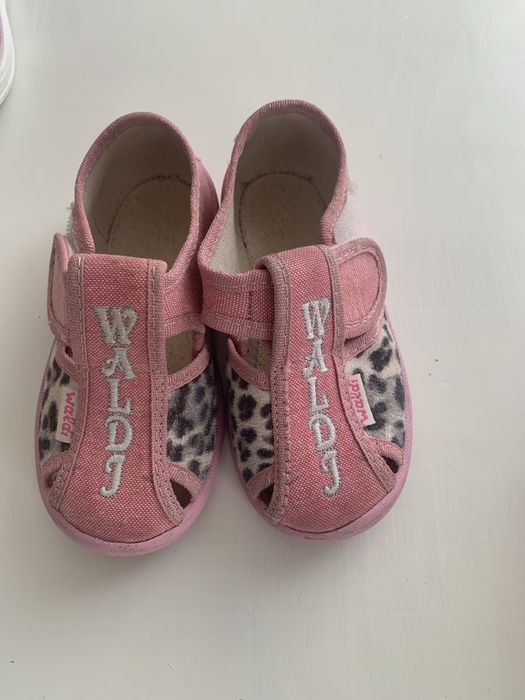 Взуття дитяче