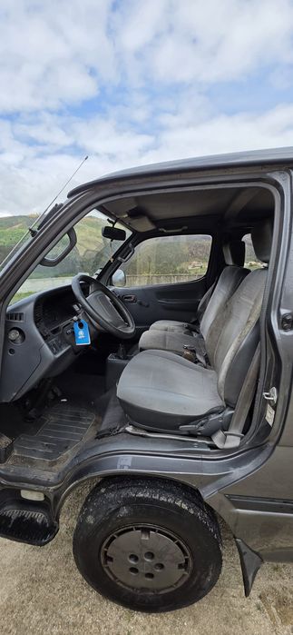 Toyota Hiace 2.4D 9 lugares