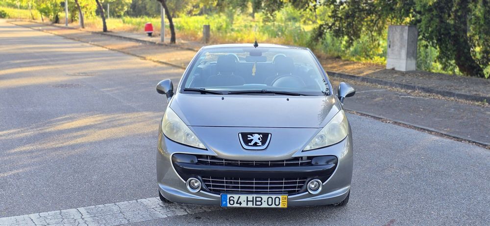 Peugeot 207cc cabrio 1.6 HDi 165 mil quilómetros  Ano 2008 Diesel