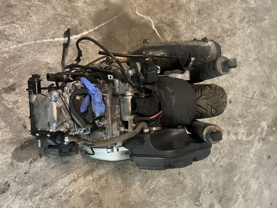 Piaggio mp3 125 silnik Gwarancja