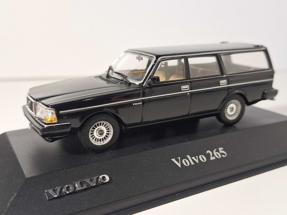 масштабная модель volvo 1/43