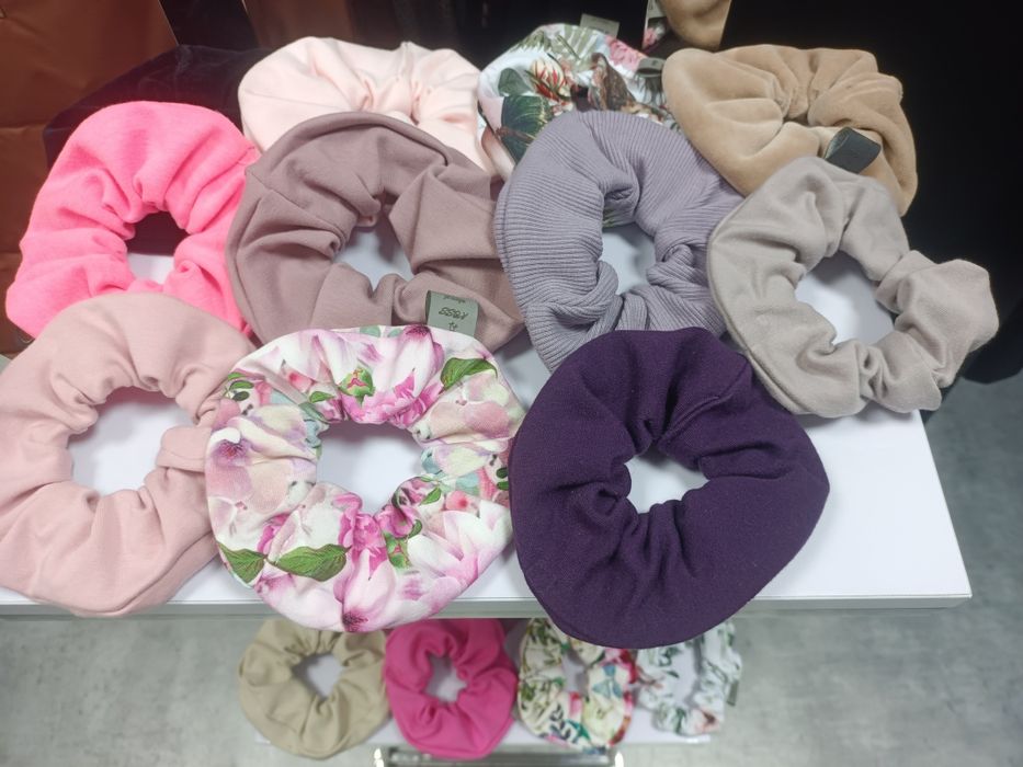Frotki do włosów scrunchies