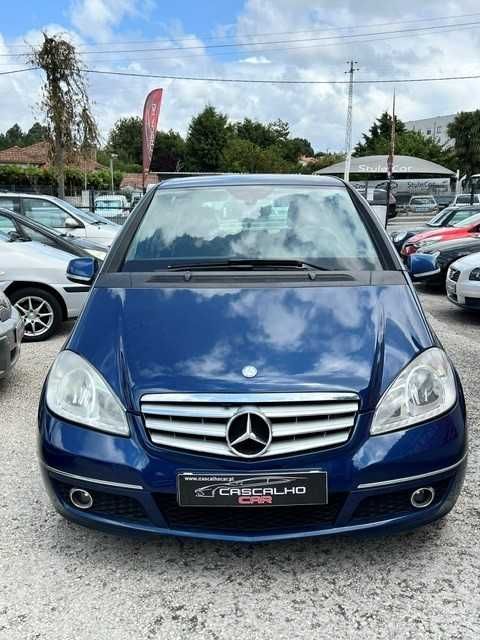 Mercedes-Benz A 180 — fotografia 2