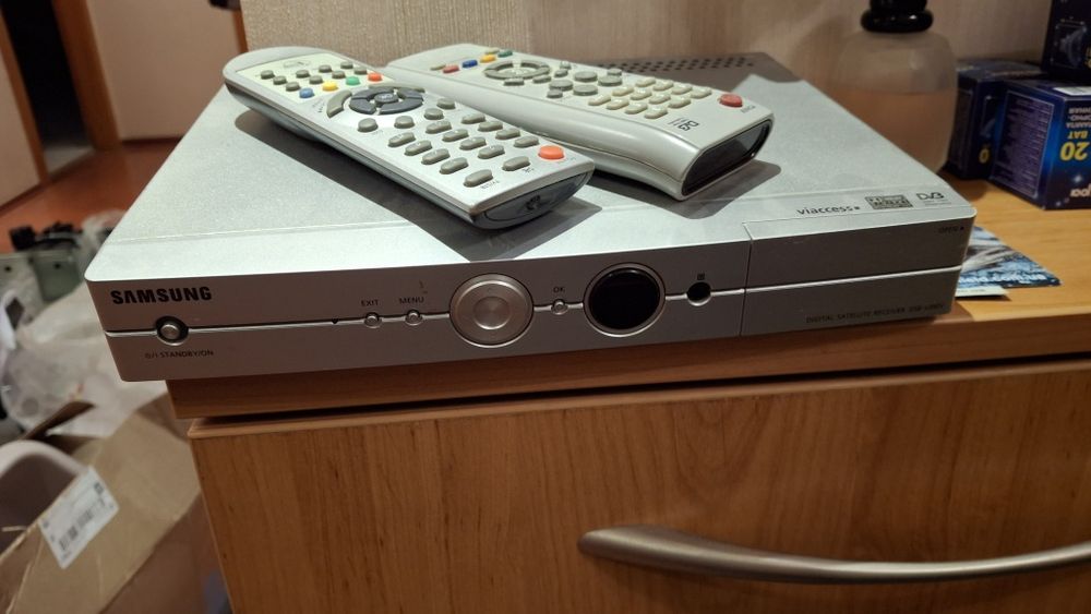 1+1=2 шт.(Samsung DSB S300V+ Homecastволя )