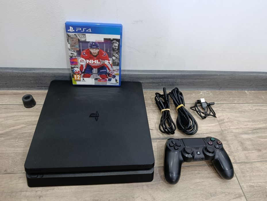 Konsola PlayStation 4 Slim GTA 5 i inne.