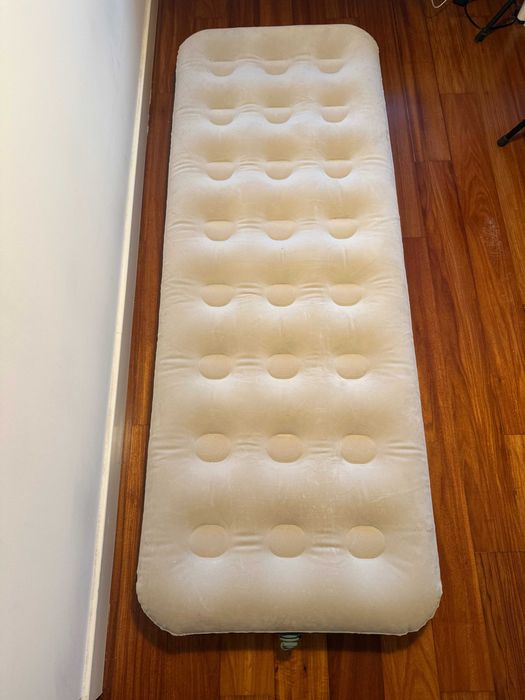 Colchão inflável da Quechua