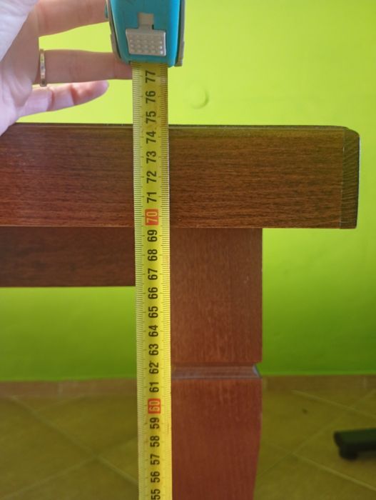 Duży stół do jadalni