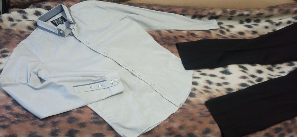 Продам сорочку і брюки на хлопця розміру XS, розмір