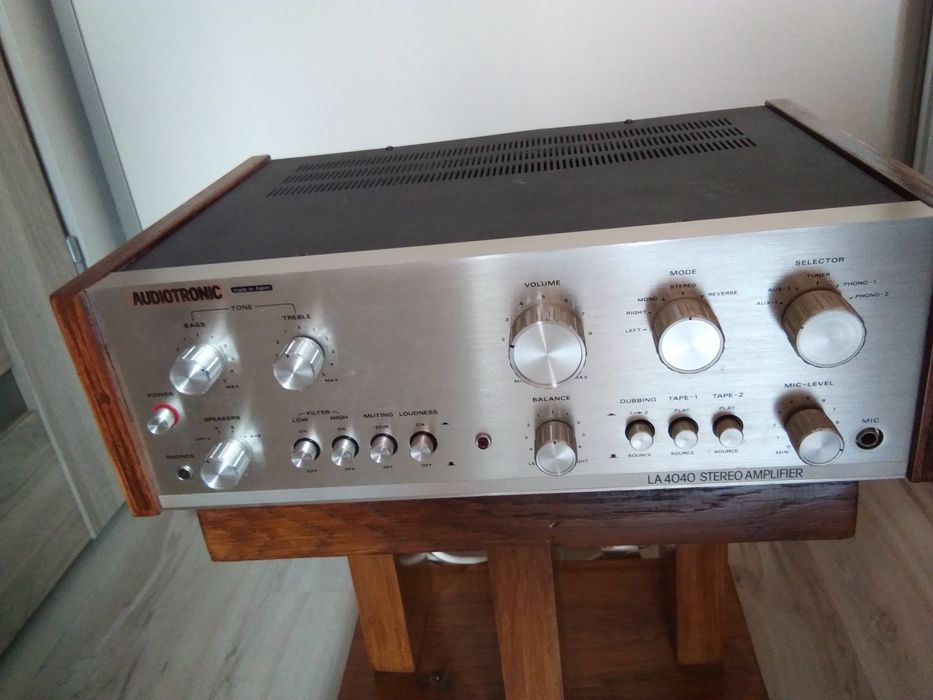 Wzmacniacz Audiotronic LA-4040 Monarch 808H