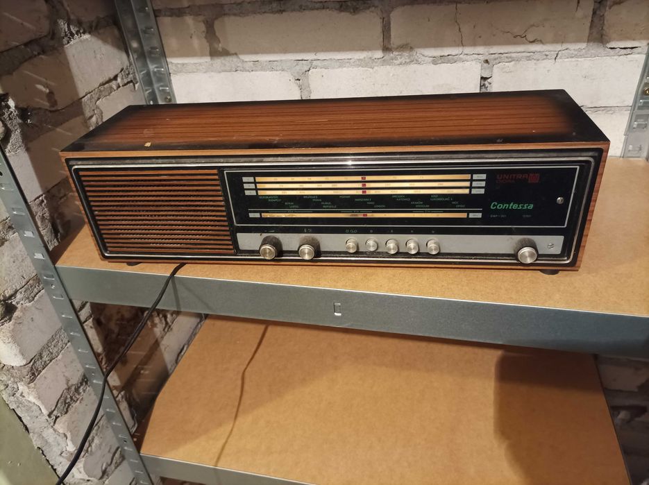 Radio Diora Contessa DMP-201