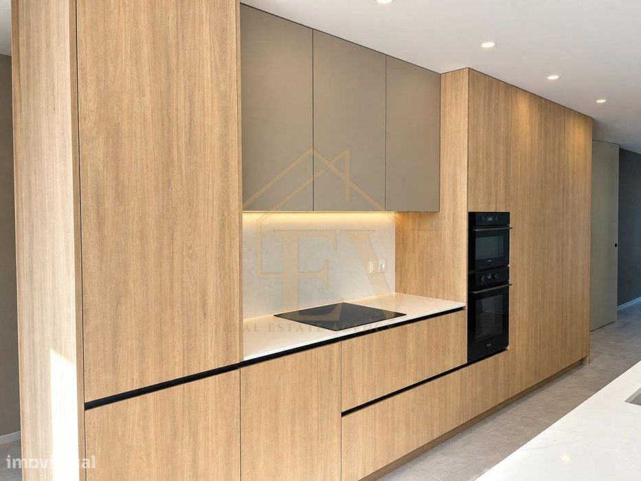 Apartamento T3 Novo | Costa - Guimarães