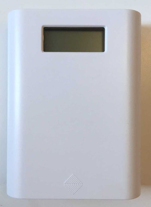 Зарядное устройство Soshine E3S E4S 30W 2-4х18650 UPS ИБП БДЖ DYI KIT