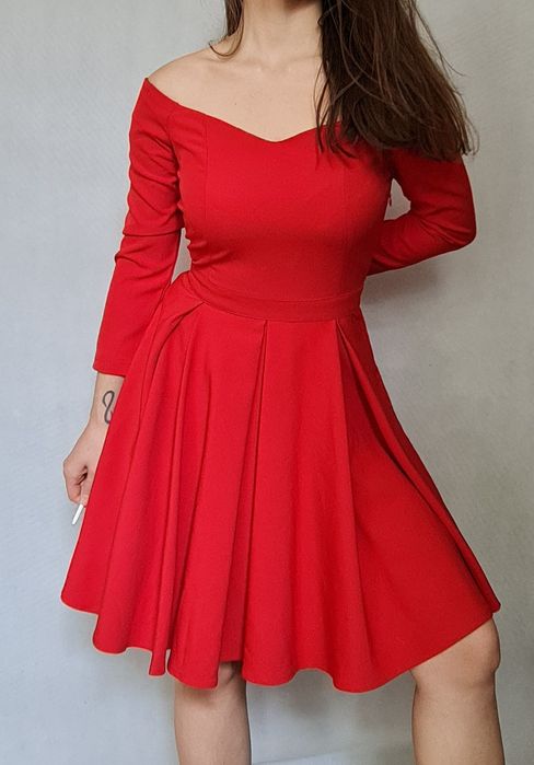 Czerwona sukienka, rozm M
