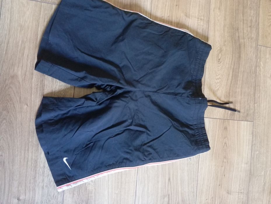 Chłopięce spodenki Nike z kieszeniami