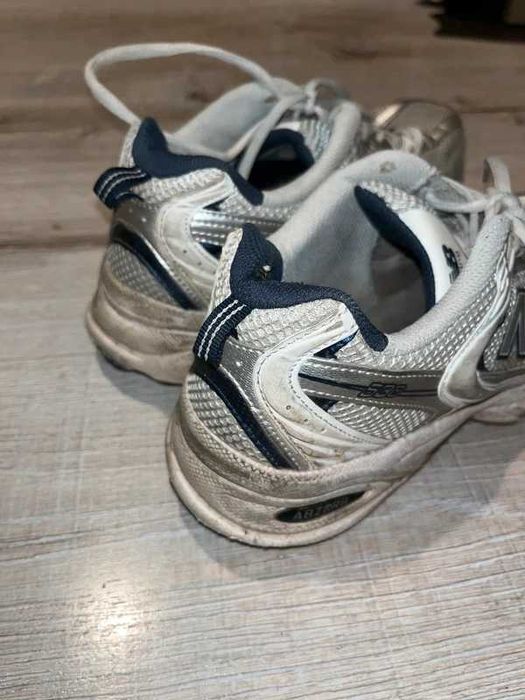 newbalance 530 biale buty rozmiar 43
