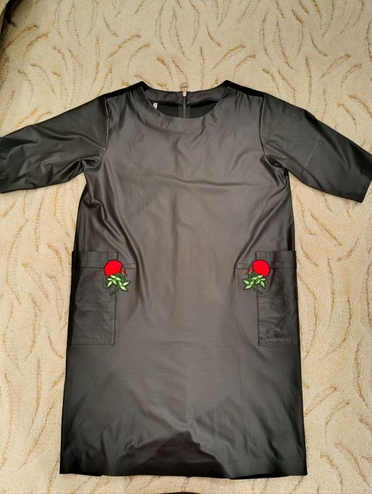 Продам нарядное платье