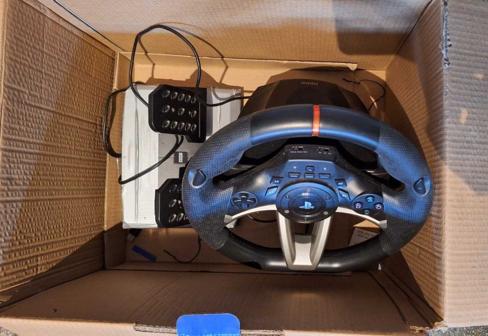 Hori Racing Wheel Apex Wireless Controller (Wheel+Pedals) PS4/PC