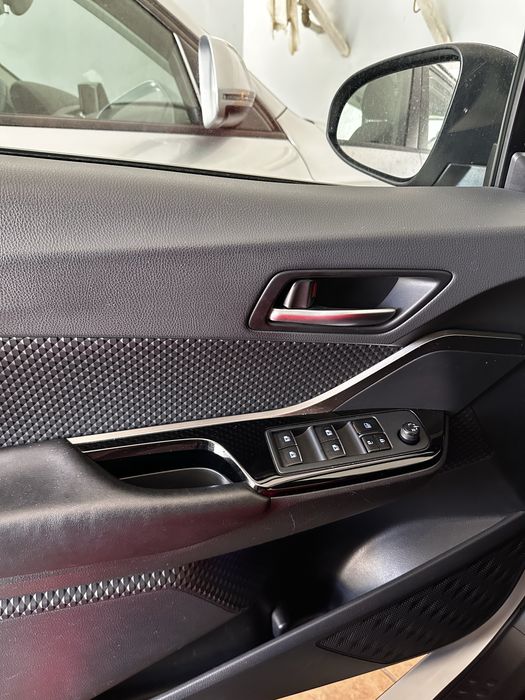 Toyota C-HR Hibrido