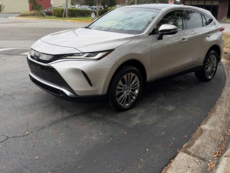 Toyota Venza      2022