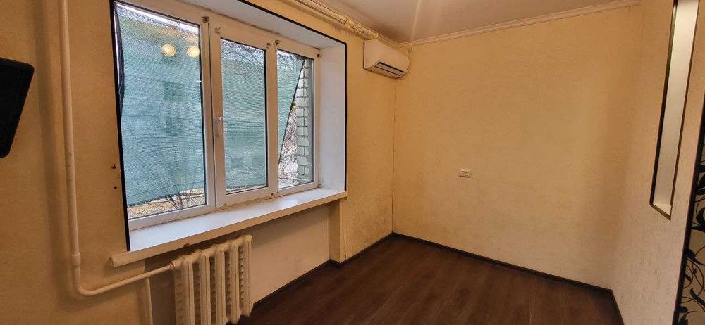 Кімната в гуртожитку Центральний р-н вул. Кропівницького Миколаїв