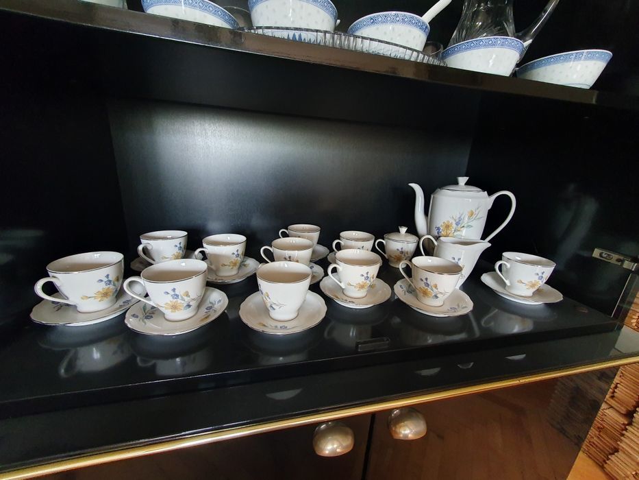 Komplet serwis kawowy  ćmielow do herbaty porcelana  zastawa