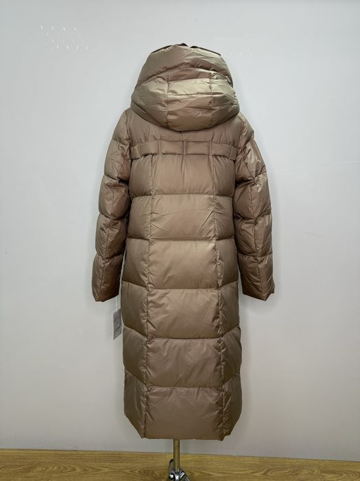 Жіночий подрвженний пуховик CLASNA S