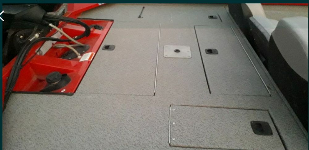 Лодка Tracker 175 ft