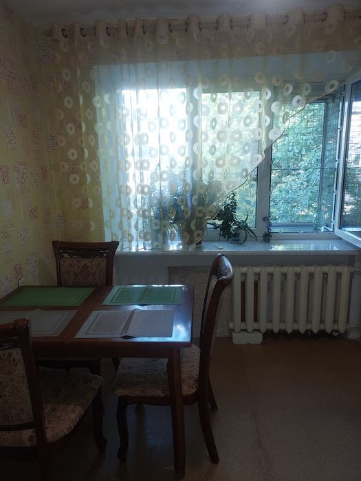 Сдам 2 ком кв Лахтинская 4/5