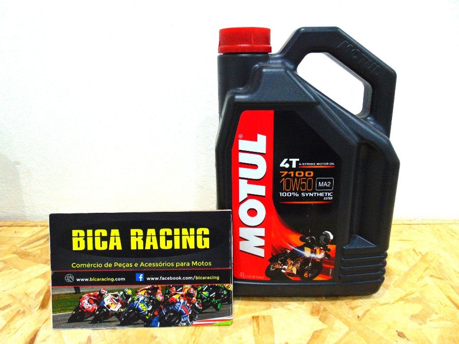 Oleo Motor Motul 7100 10w50 4Litros ESTER