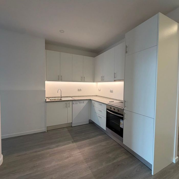 Apartamento T1 Novo Santa Maria de Lamas