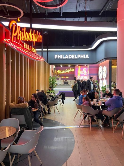 Продаж відомої мережі “Philadelphia Roll & Bowl”
