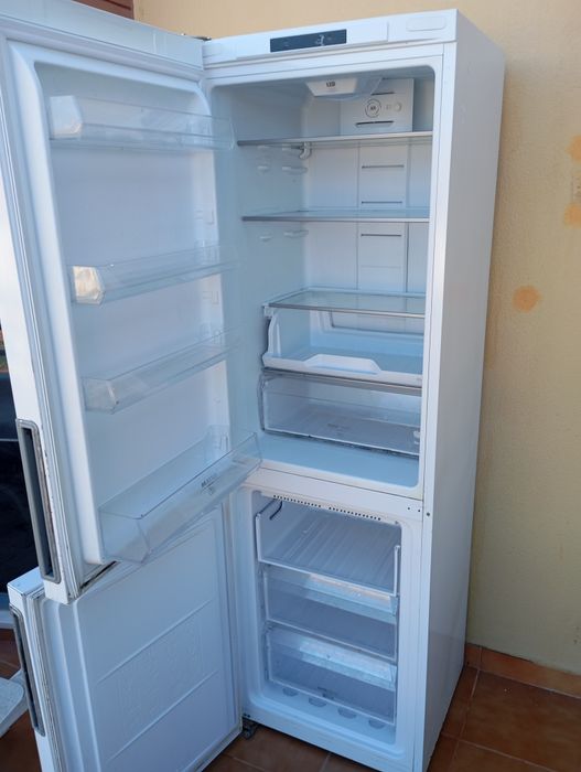 Frigorífico hotpoint Ariston