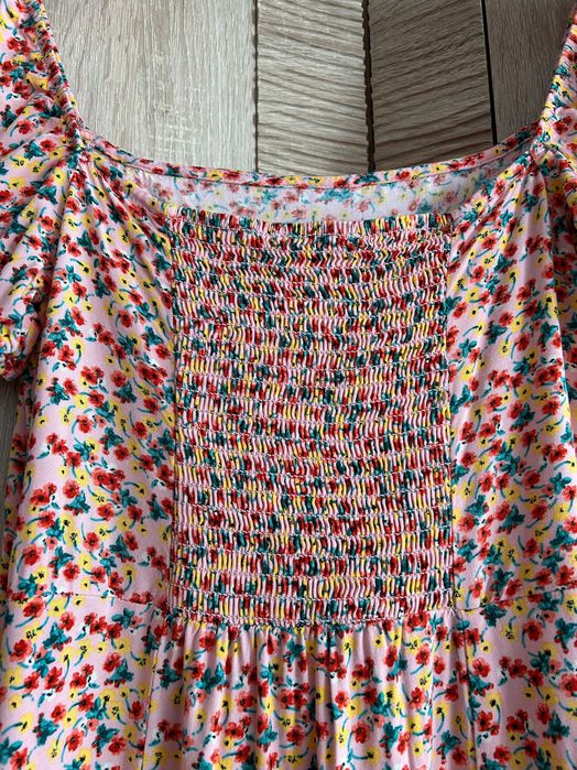 Sukienka w kwiaty // even&odd