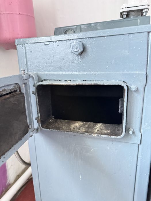 Котел твердотопливный