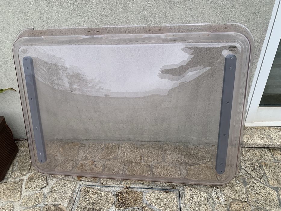 Claraboia/ skylight Dometic Heki 3 como novo