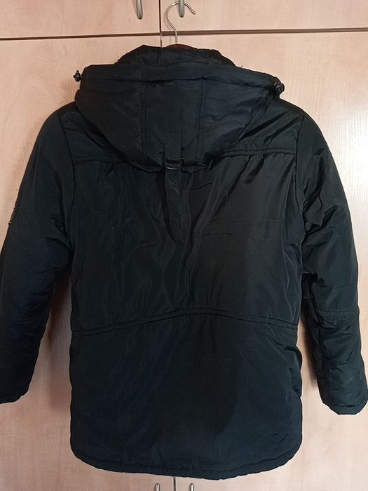 Продам куртка 250 грн