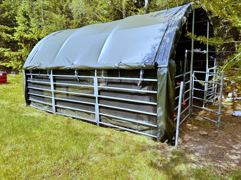 Namiot dla koni 6x6: Solidne schronienie zwierząt gospodarskich bydła