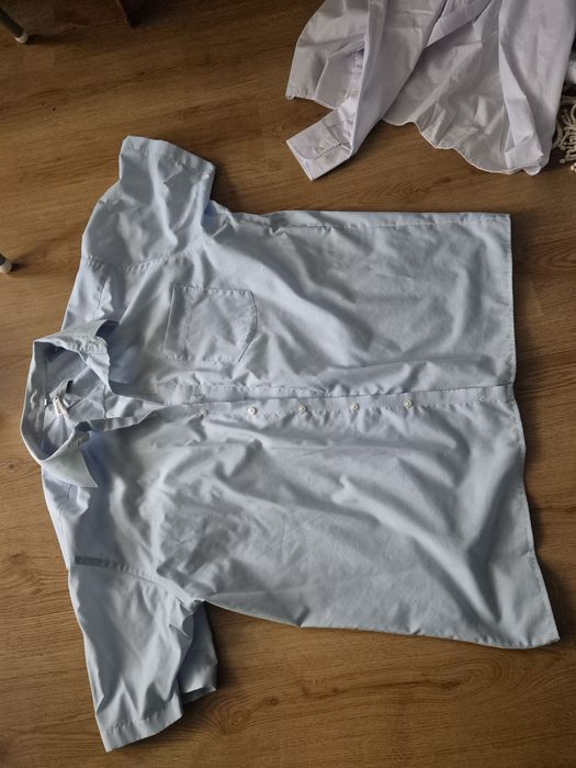 2 koszule niebieska i Biała