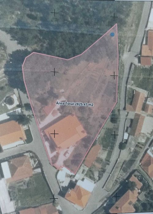 Moradia independente em Monte Córdova - Santo Tirso