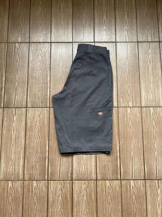 Продаю шорти Dickies work