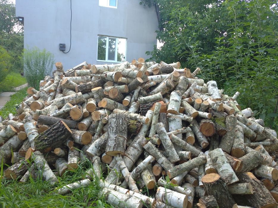 Дрова дуб, акація, береза, сосна