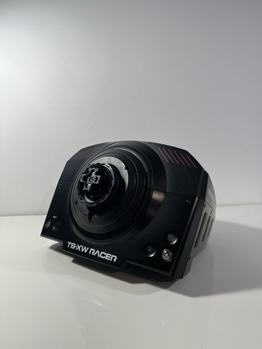 Simulador completo : Thrustmaster TS-XW [6Nm] + F1 wheel + Pedais T3PA